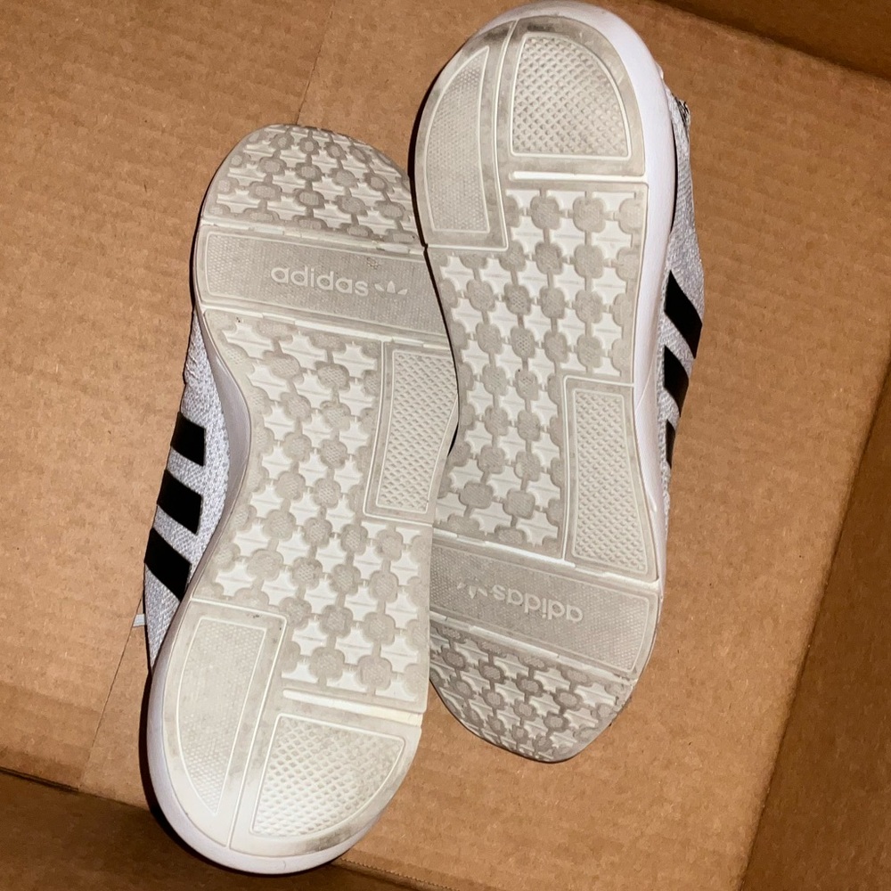 Adidas Originals Swift Run 22 Women’s Size 10 – White/Black Knit Running Shoes - Picture 7 of 9